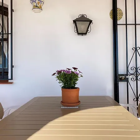 Fuer 3 Personen Ca 60 Qm In Nerja, Andalusien Costa Del Sol Daire