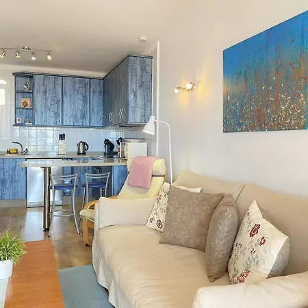 Fuer 3 Personen Ca 60 Qm In Nerja, Andalusien Costa Del Sol Nerja