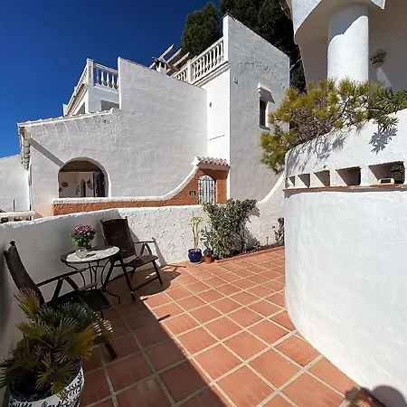 Fuer 3 Personen Ca 60 Qm In Nerja, Andalusien Costa Del Sol *